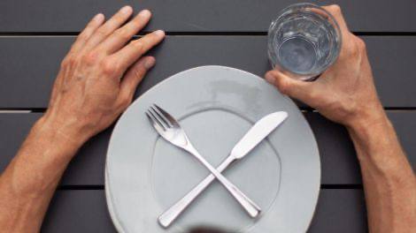 6 noderīgi padomi, kā pareizi iziet no gavēņa